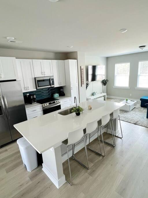 Villa Brand New Build 10 Min- Uptown Charlotte Exterior foto