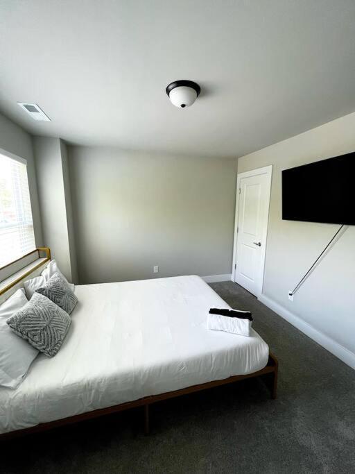 Villa Brand New Build 10 Min- Uptown Charlotte Exterior foto