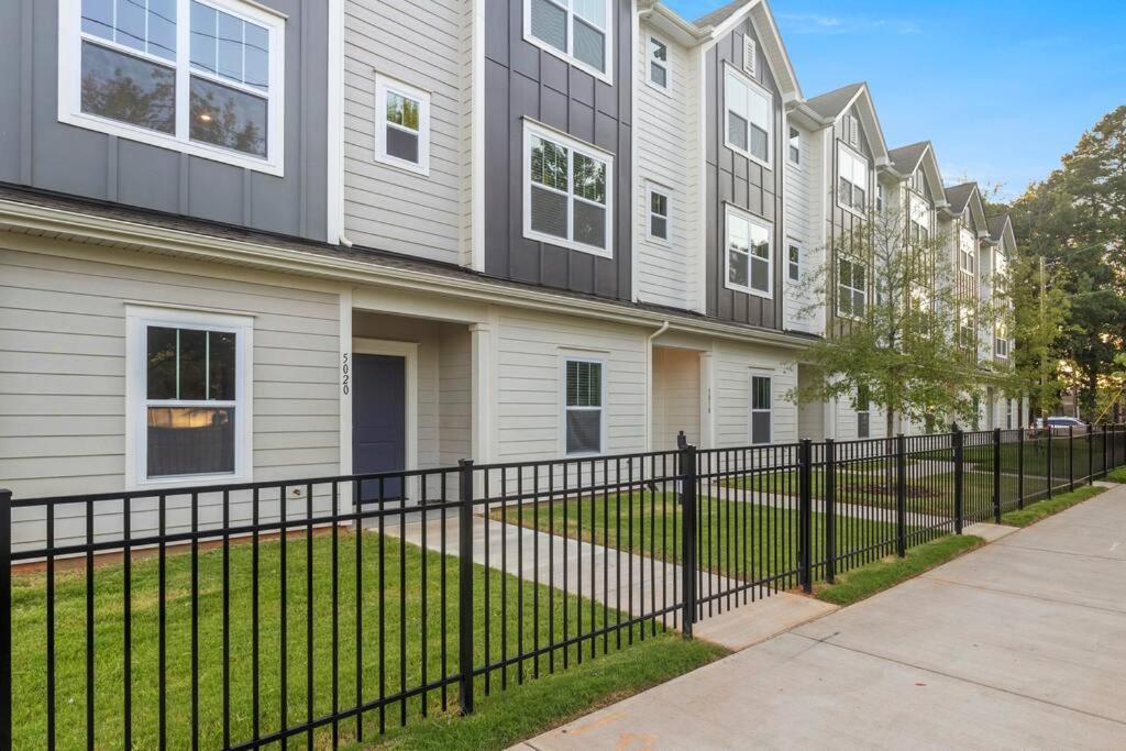 Villa Brand New Build 10 Min- Uptown Charlotte Exterior foto