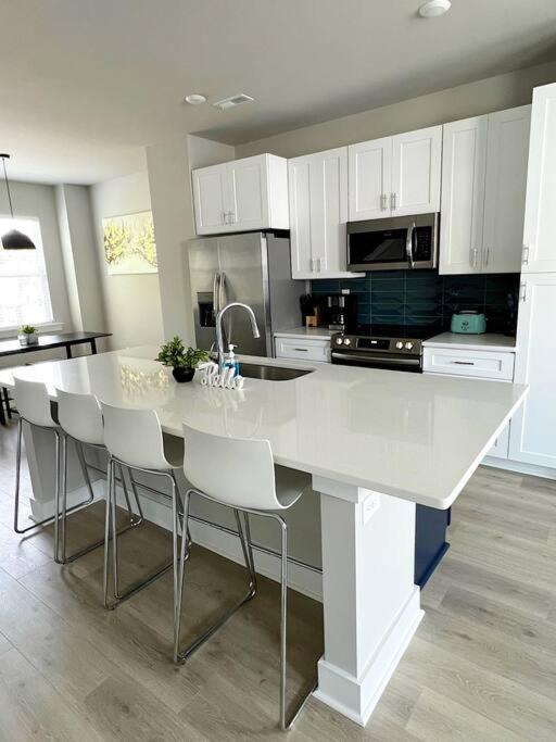 Villa Brand New Build 10 Min- Uptown Charlotte Exterior foto